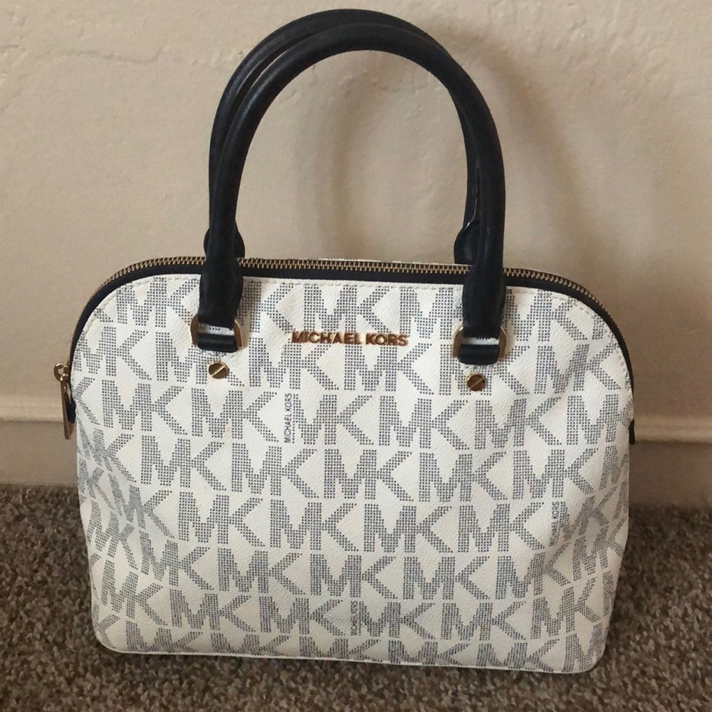 COPY - Michael Kors handbag